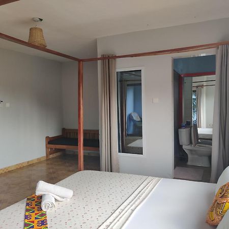 Afiki Hotel Elmina Luaran gambar