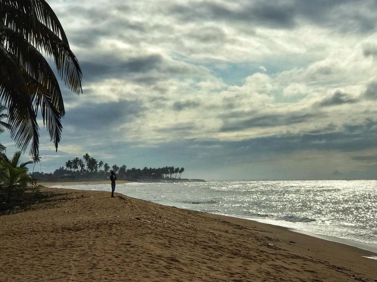 Afiki Hotel Elmina Luaran gambar