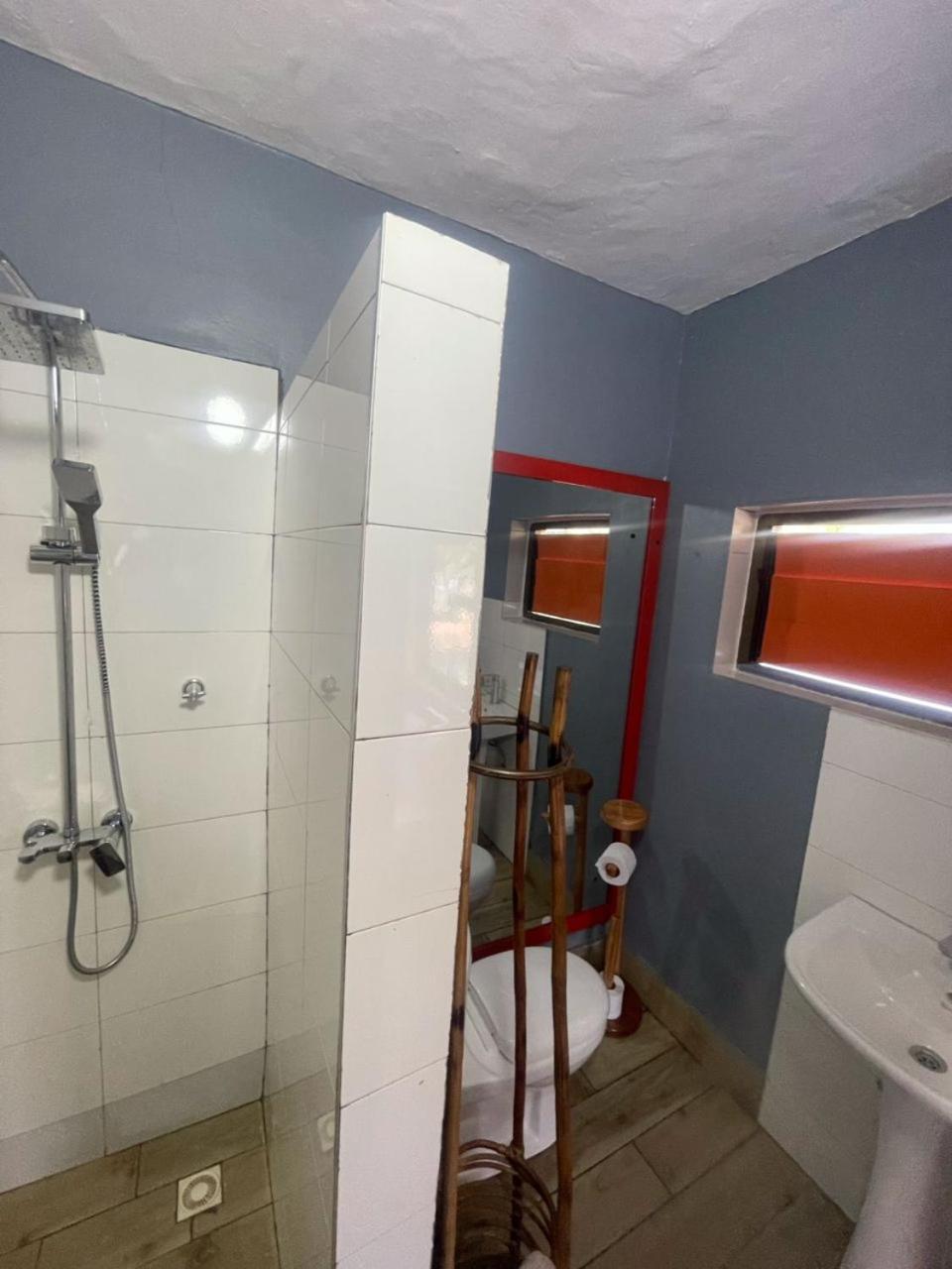 Afiki Hotel Elmina Luaran gambar