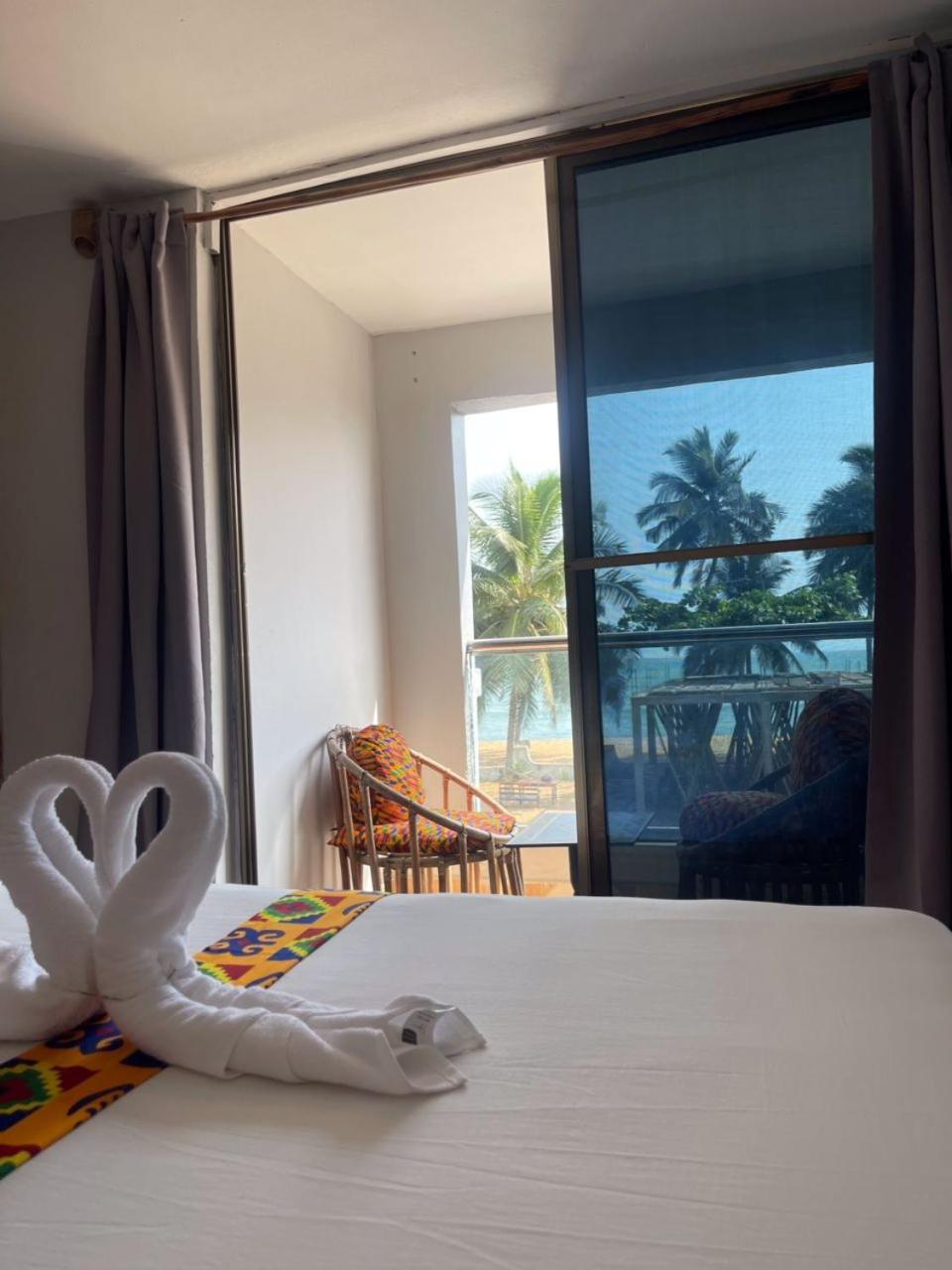 Afiki Hotel Elmina Luaran gambar