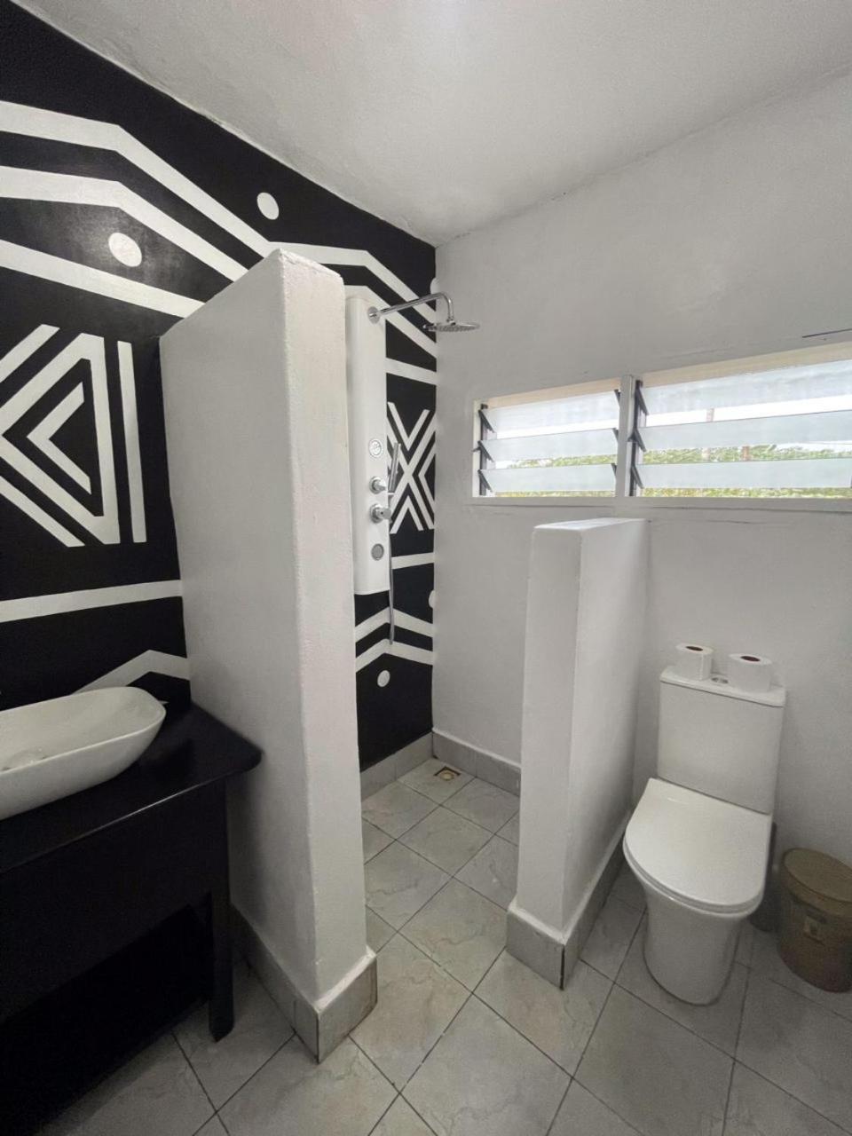 Afiki Hotel Elmina Luaran gambar