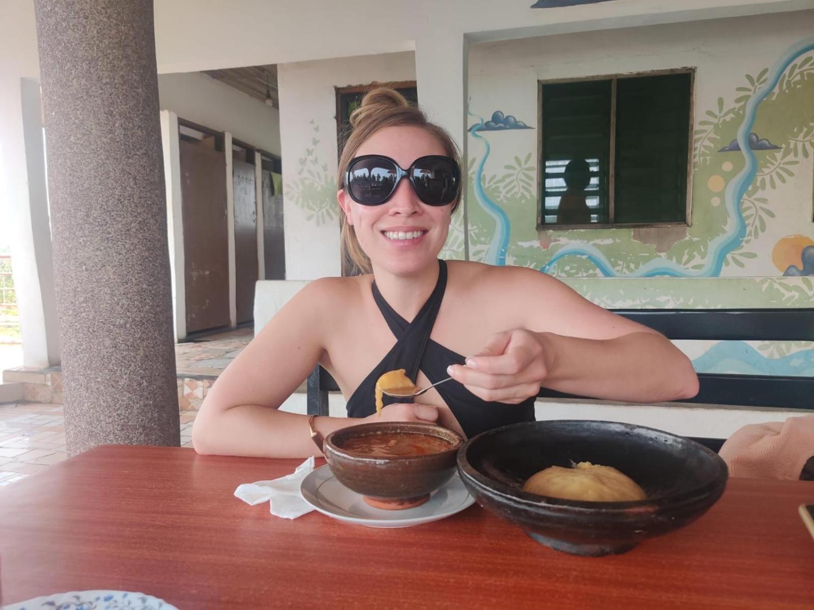 Afiki Hotel Elmina Luaran gambar