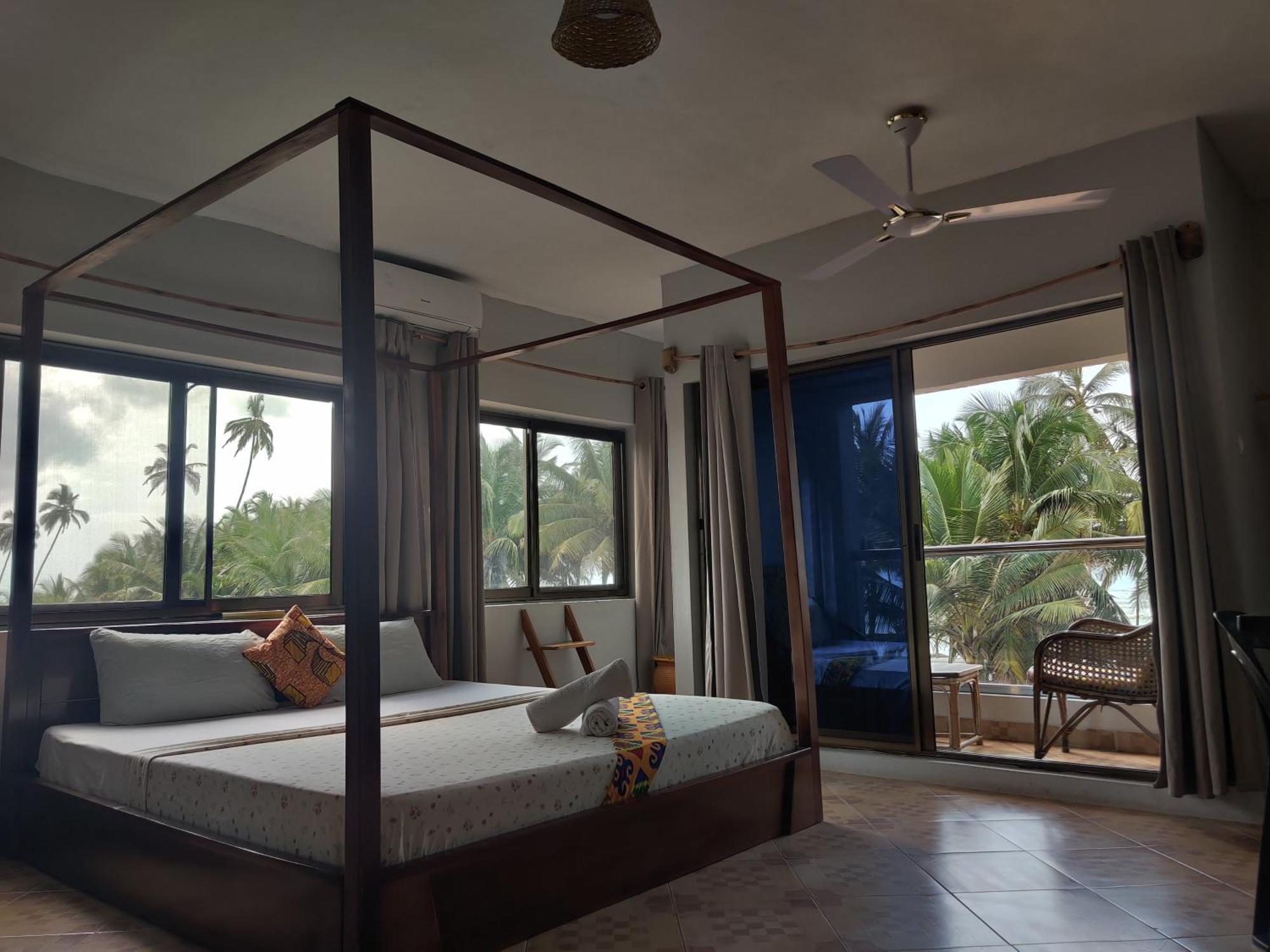 Afiki Hotel Elmina Luaran gambar