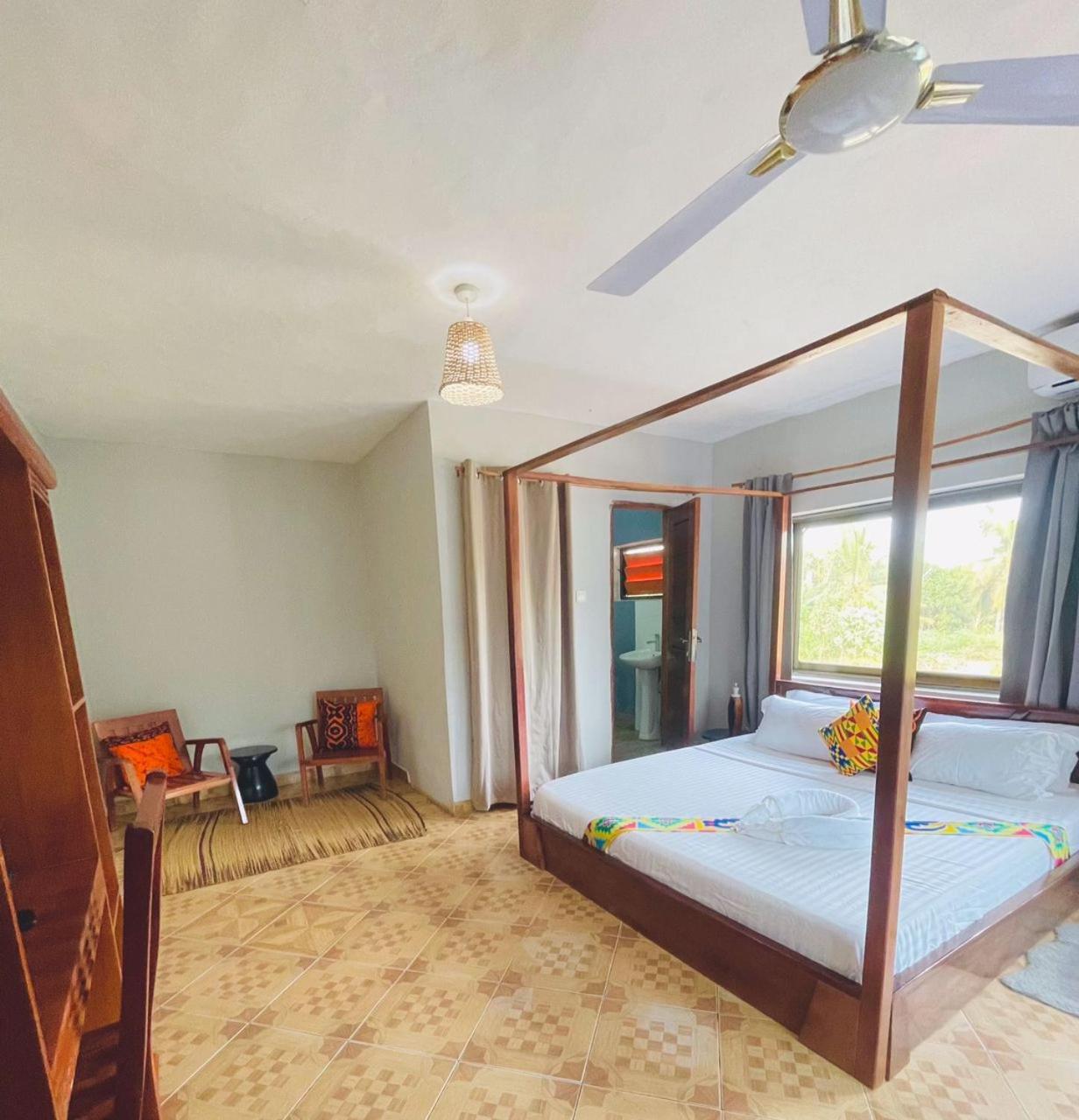 Afiki Hotel Elmina Luaran gambar